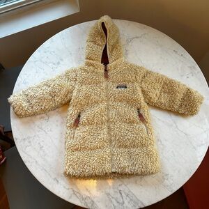 Patagonia Recycled Hi Loft Fleece Parka (size 2T)